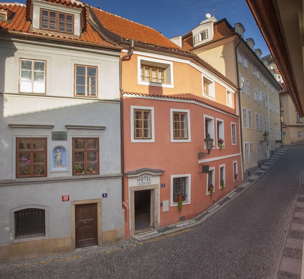 Hotel At The Green Grape Prague Exterior photo