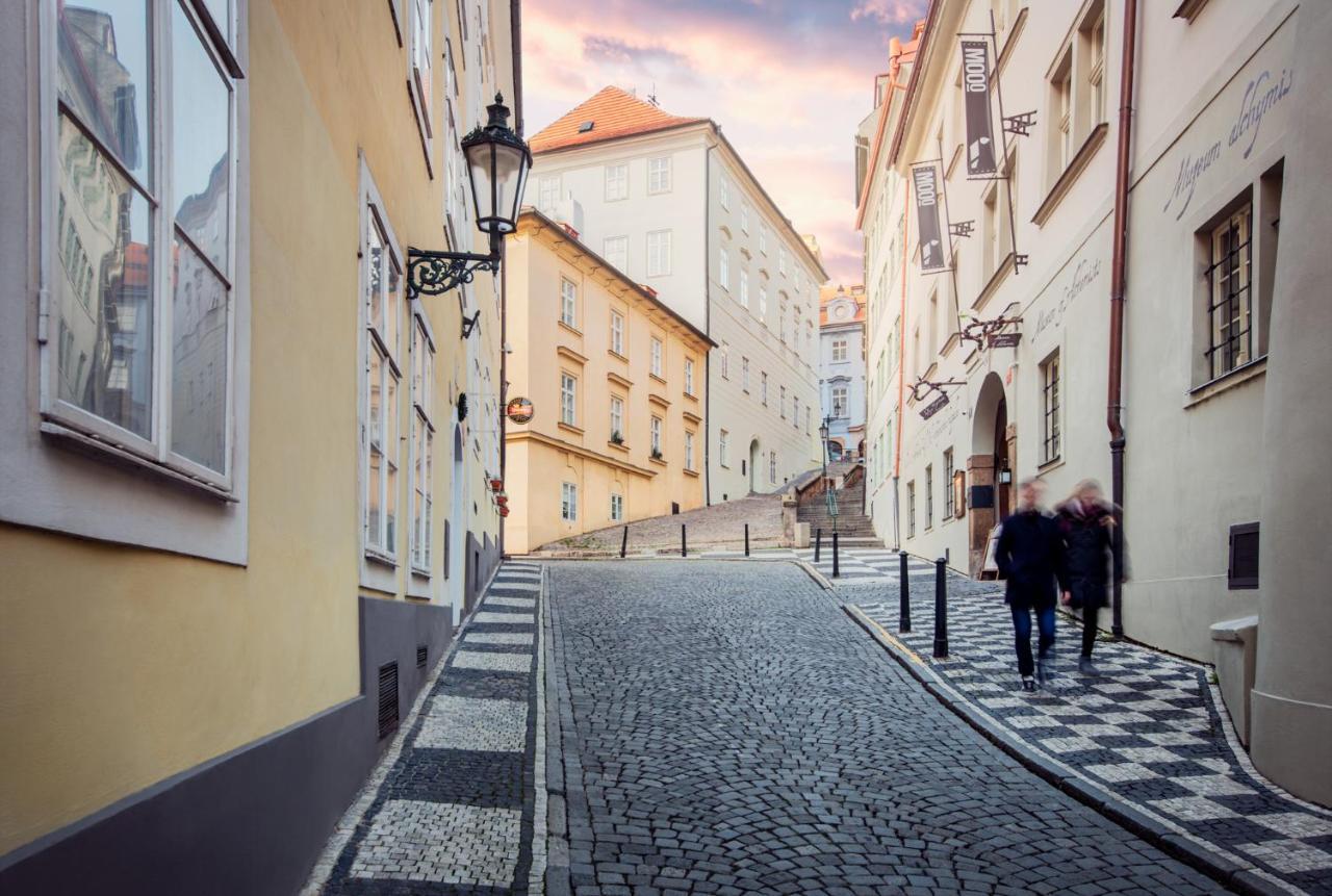 Hotel At The Green Grape Prague Exterior photo